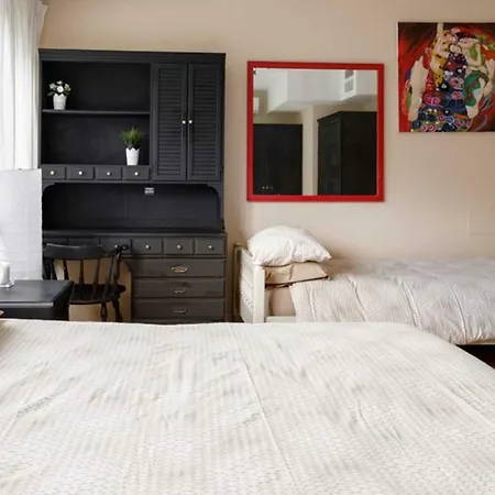 Laura's Penthouse شقة *